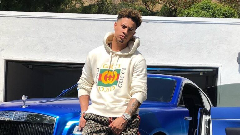 Is YouTuber Austin McBroom Gay? Gender And Sexuality Details