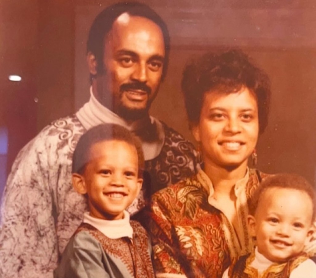 Hakeem Jeffries during his childhood with his parents. 